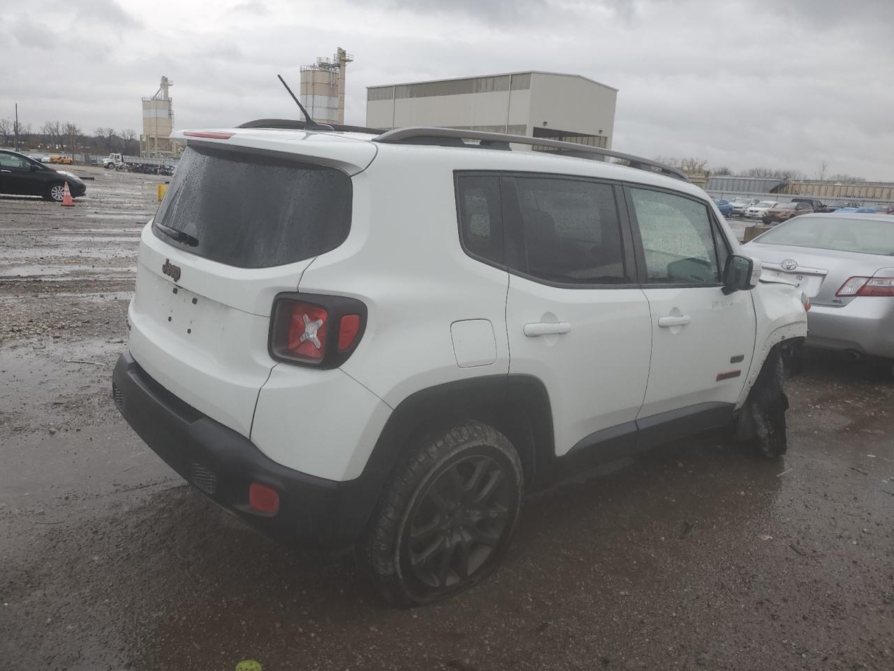 2016 Jeep Renegade Latitude VIN: ZACCJBBW4GPD10048 Lot: 80266504