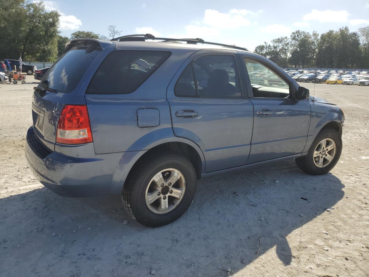 2005 Kia Sorento Ex VIN: KNDJD733355362633 Lot: 79251944