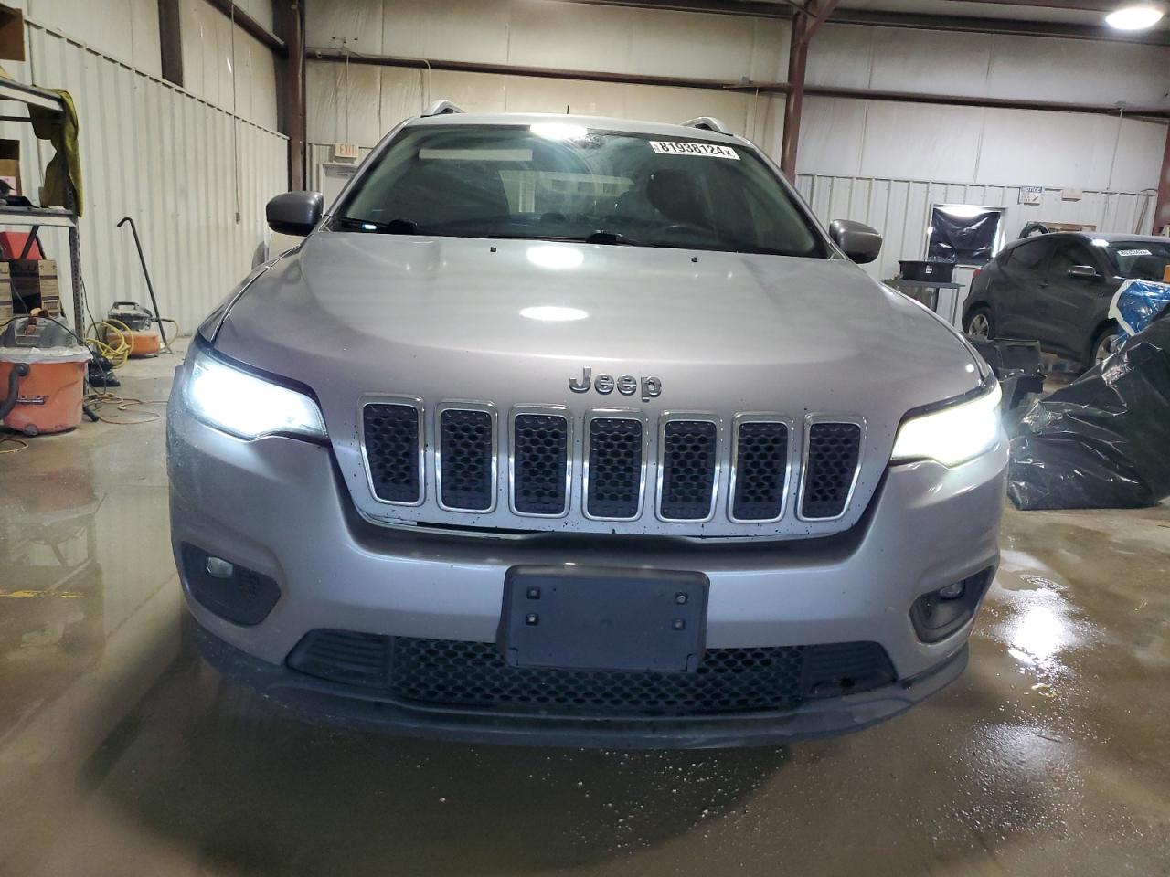 2020 Jeep Cherokee Latitude Plus VIN: 1C4PJLLB4LD610541 Lot: 81938124