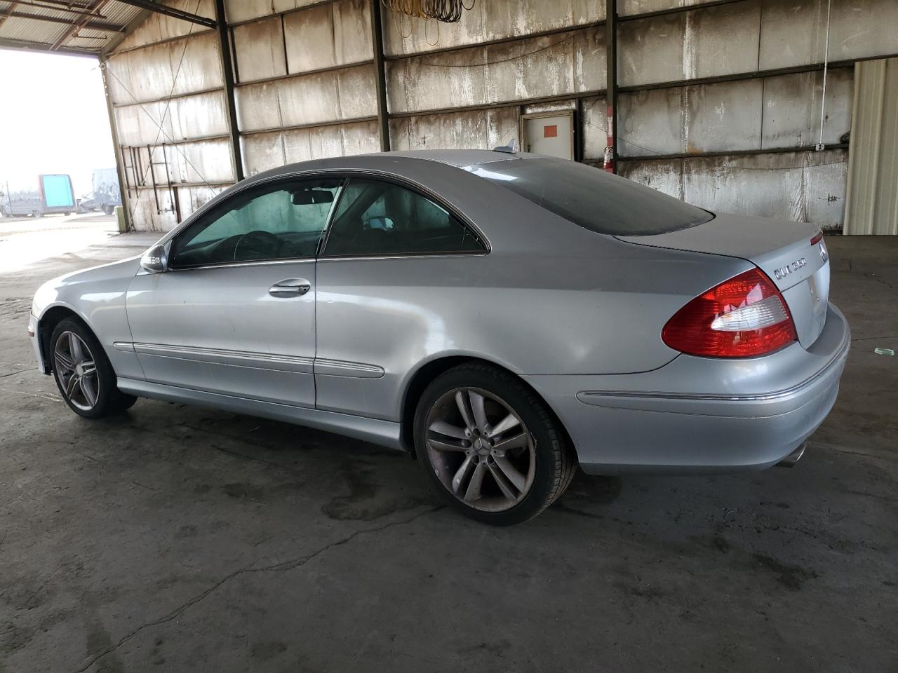 WDBTJ56H27F229550 2007 Mercedes-Benz Clk 350