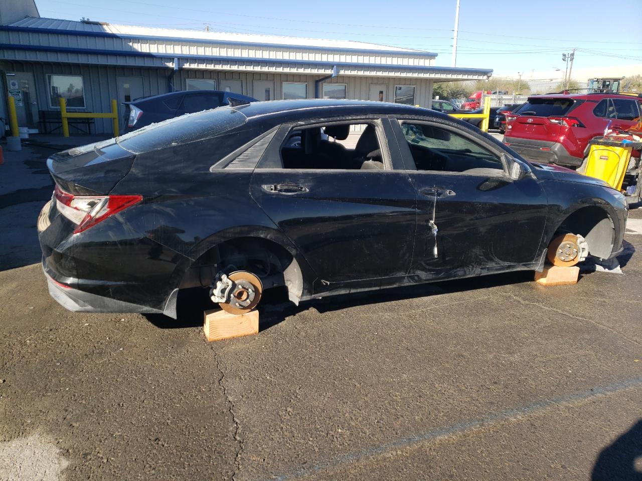 5NPLS4AG0NH073647 2022 Hyundai Elantra Sel