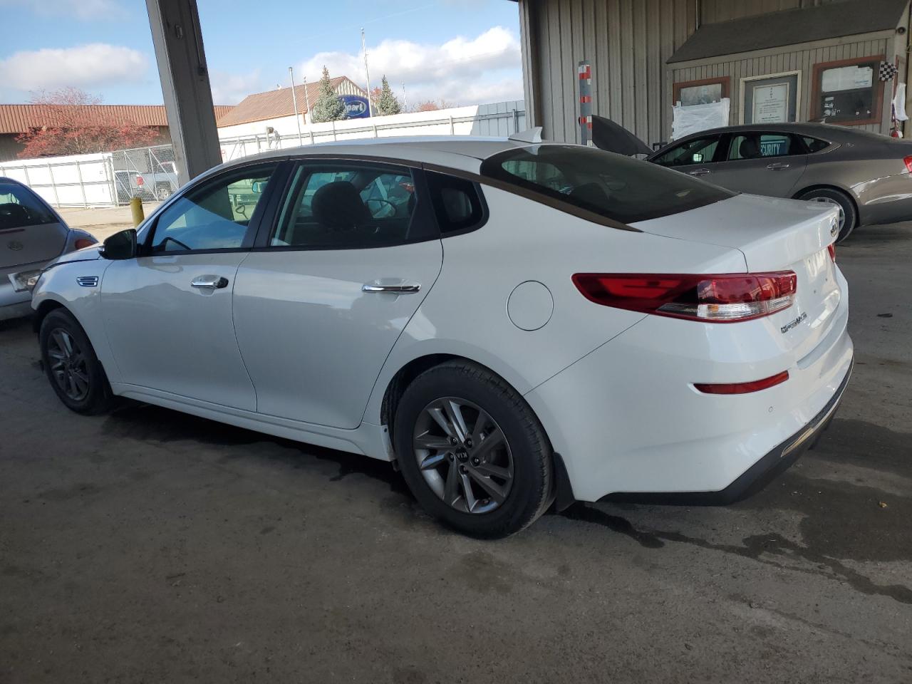 2019 Kia Optima Lx VIN: 5XXGT4L31KG379076 Lot: 82523314