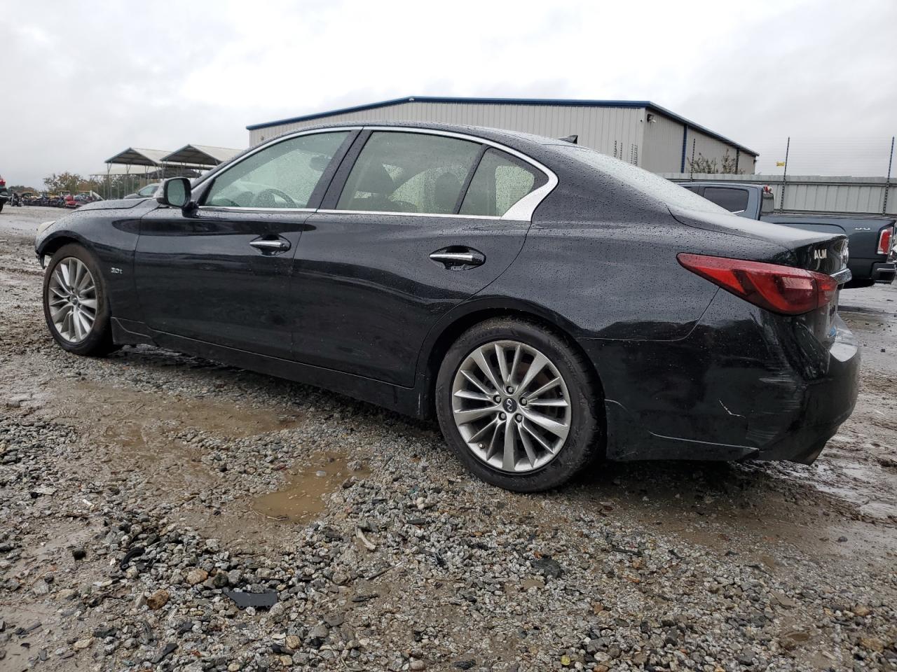 2018 Infiniti Q50 Luxe VIN: JN1EV7AP0JM358224 Lot: 81127914