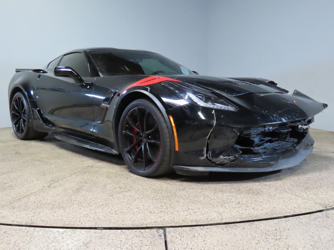 1G1Y12D70H5101002 2017 Chevrolet Corvette Grand Sport 3Lt