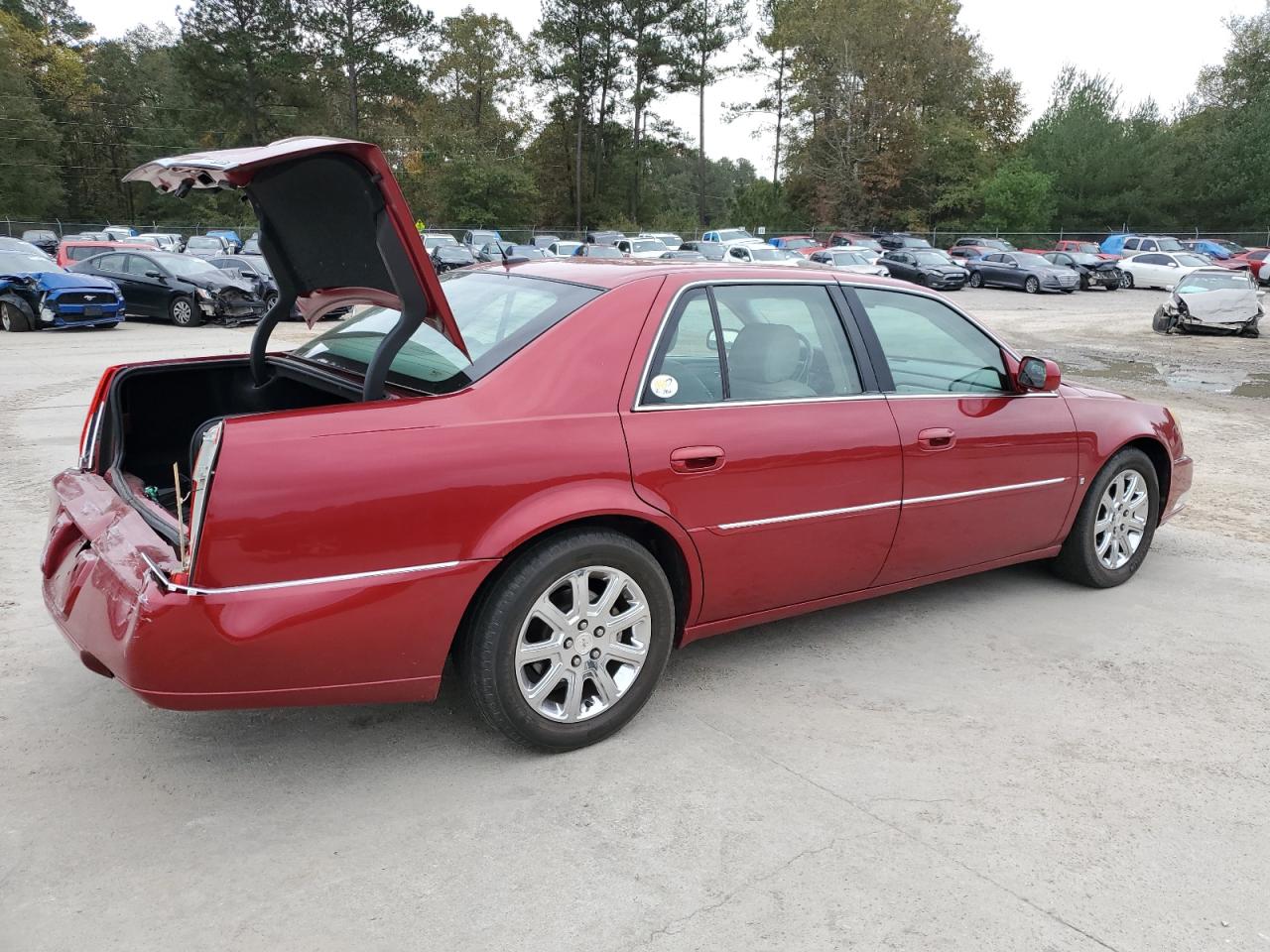 2008 Cadillac Dts VIN: 1G6KD57Y98U148614 Lot: 81157384