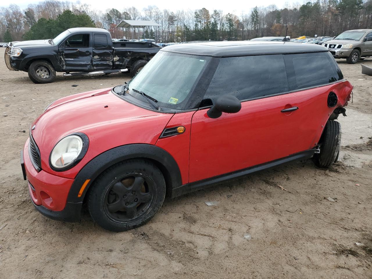 2011 Mini Cooper VIN: WMWSU3C52BT093334 Lot: 81074644