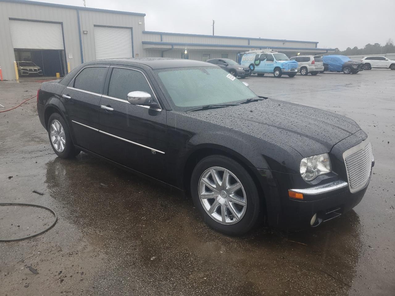 2010 Chrysler 300C VIN: 2C3CA6CT3AH330252 Lot: 79226554