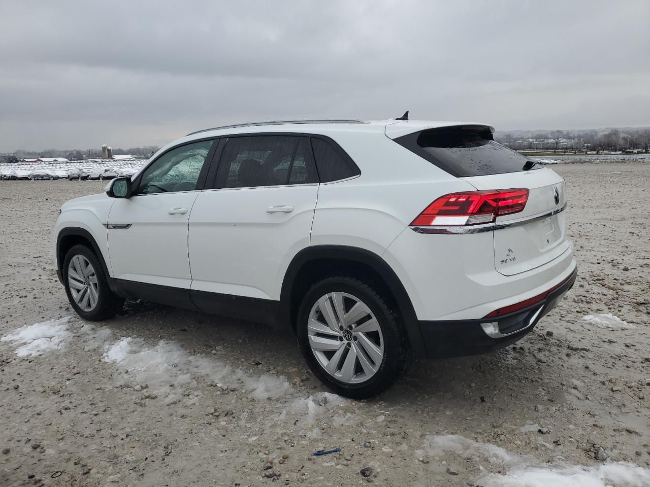 2020 Volkswagen Atlas Cross Sport Se VIN: 1V26E2CA8LC211587 Lot: 81504134