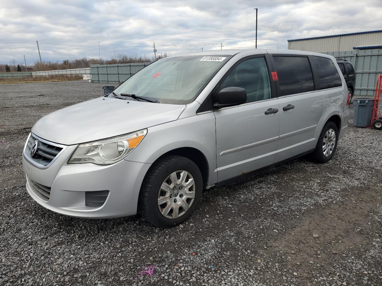 2C4RVAAGXCR120229 2012 Volkswagen Routan S