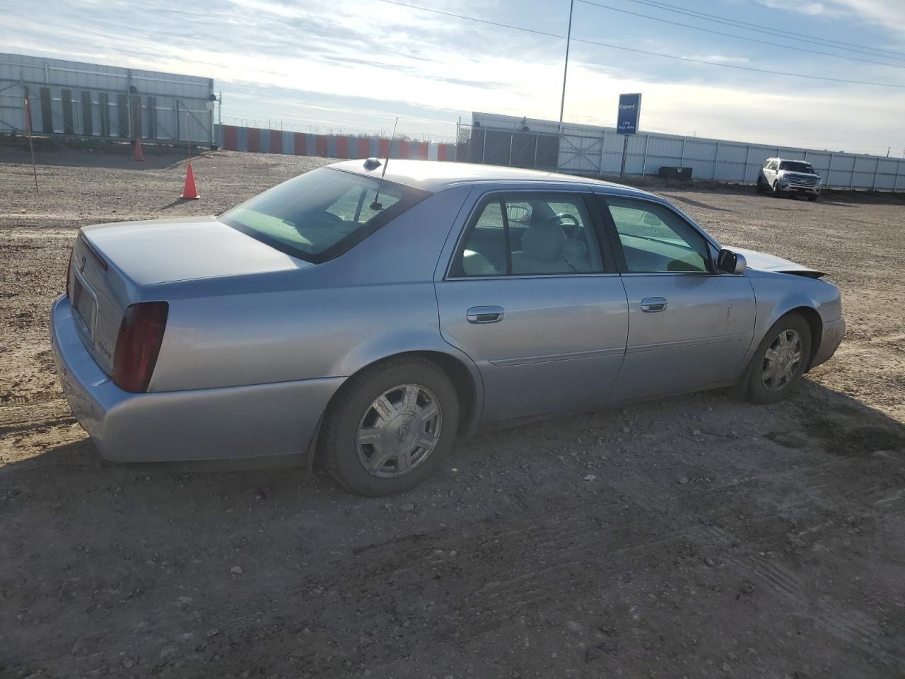 2004 Cadillac Deville VIN: 1G6KD57Y04U230080 Lot: 80367764