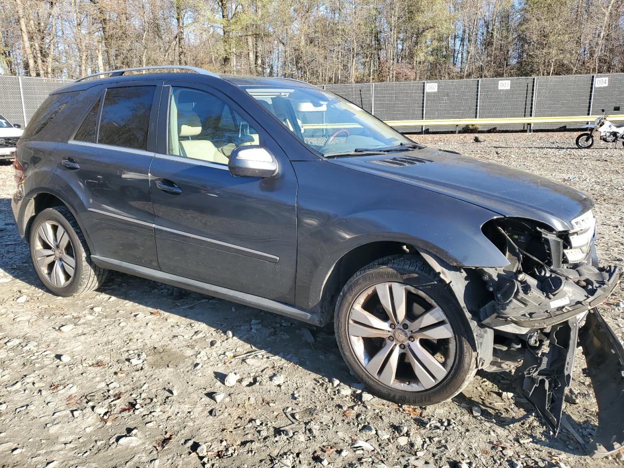 2010 Mercedes-Benz Ml 350 4Matic VIN: 4JGBB8GB7AA588298 Lot: 80658184