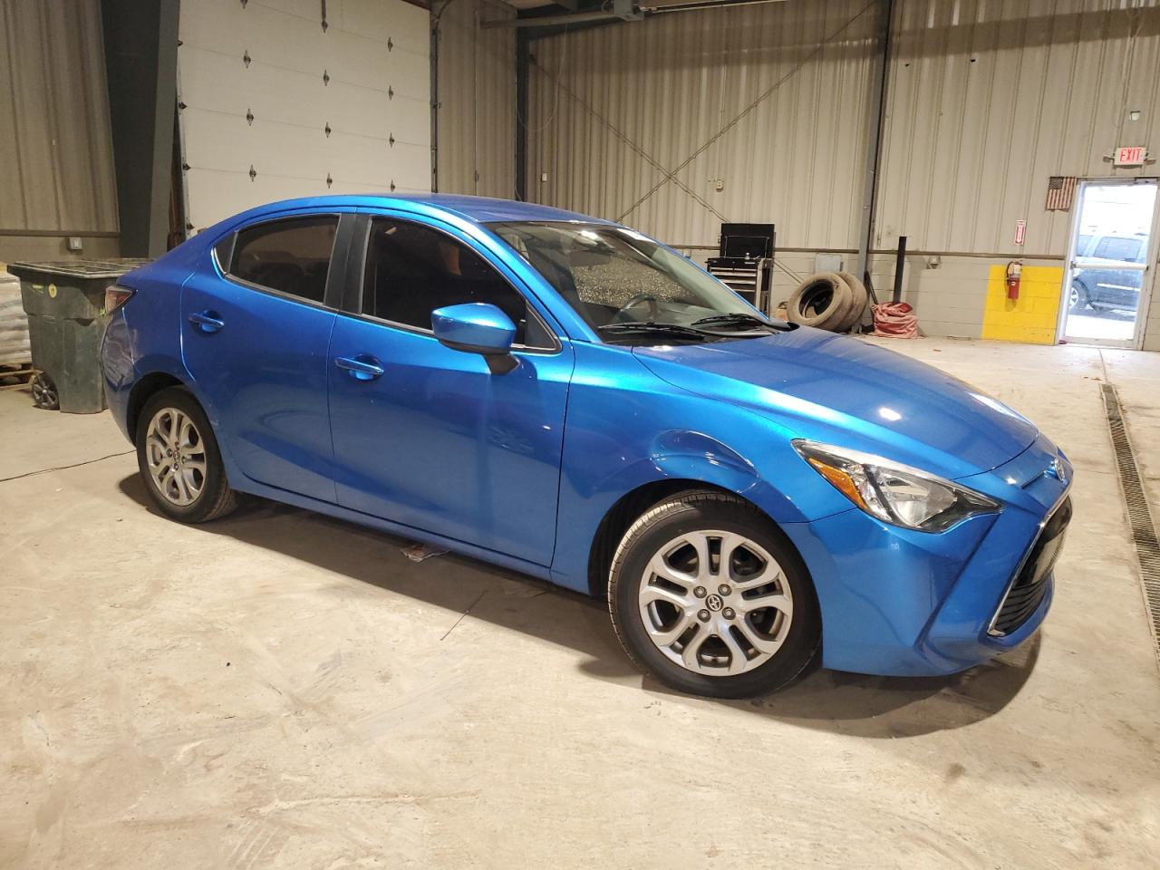 3MYDLBZV7GY126070 2016 Toyota Scion Ia