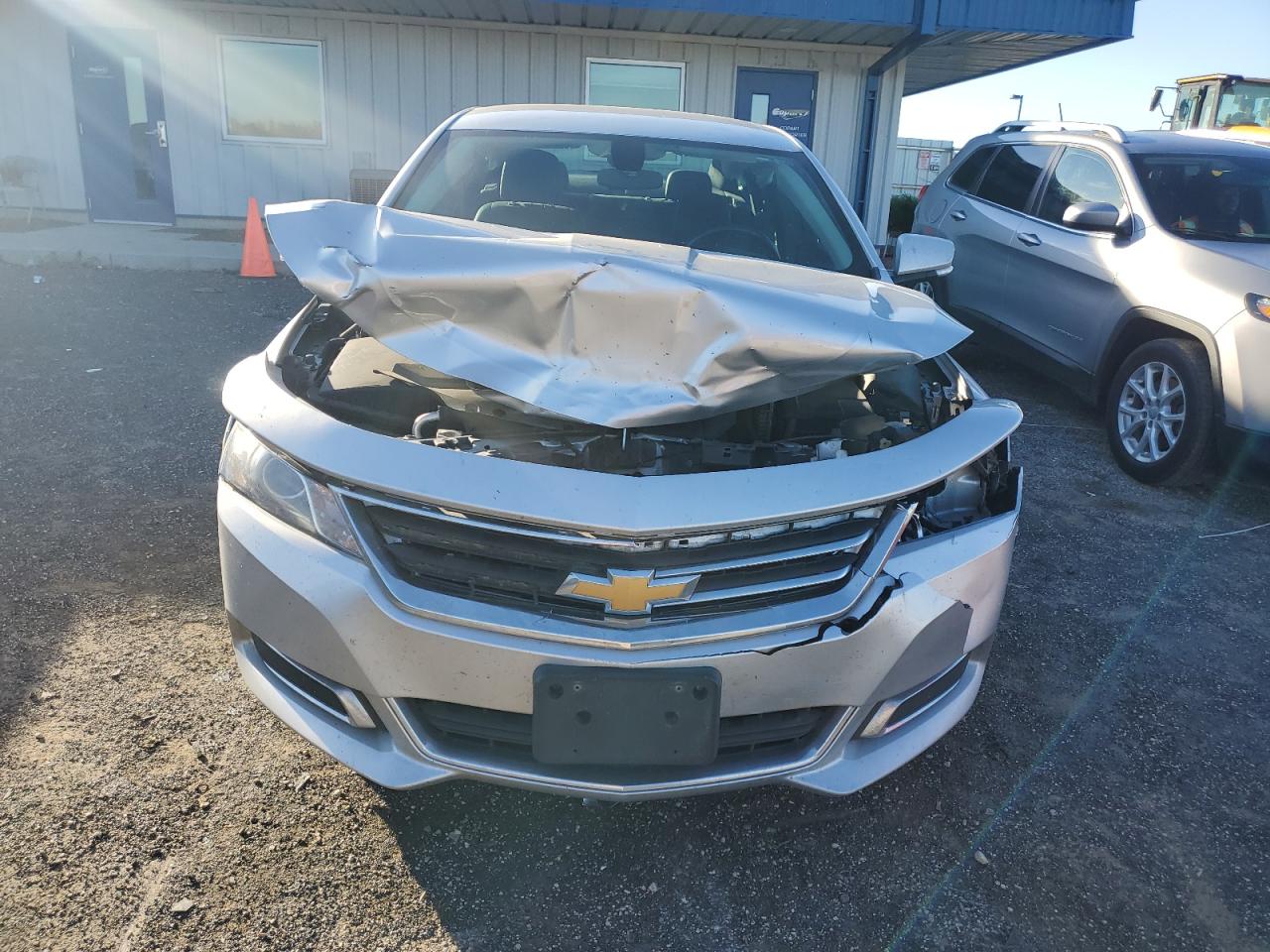 2017 Chevrolet Impala Lt VIN: 1G1105S33HU189359 Lot: 80204264