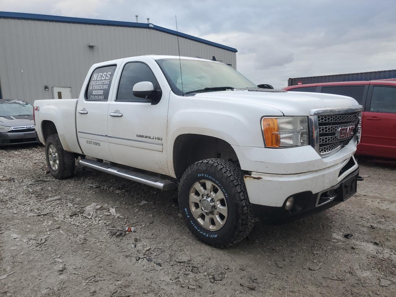 2011 GMC Sierra K2500 Denali VIN: 1GT125CG3BF200357 Lot: 81180714