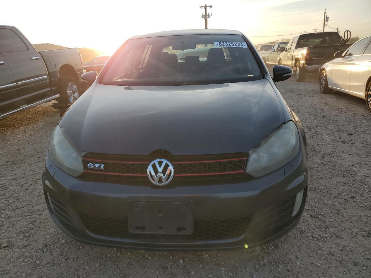 2012 Volkswagen Gti VIN: WVWGV7AJXCW077718 Lot: 82325234