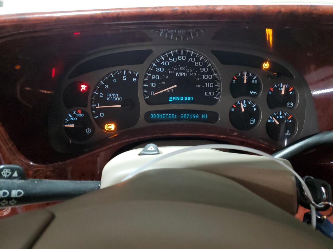 1GKEK63U75J140568 2005 GMC Yukon Denali