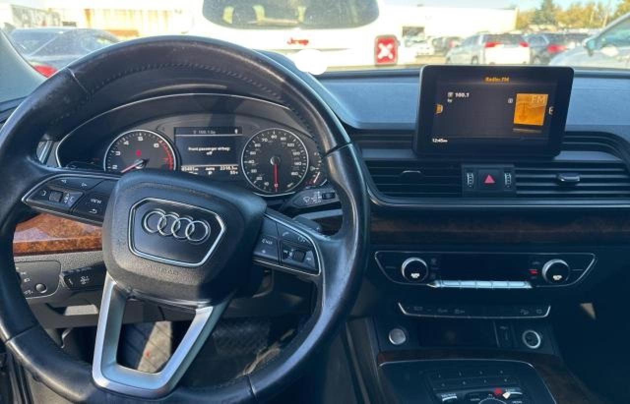 WA1ANAFY8J2123974 2018 Audi Q5 Premium