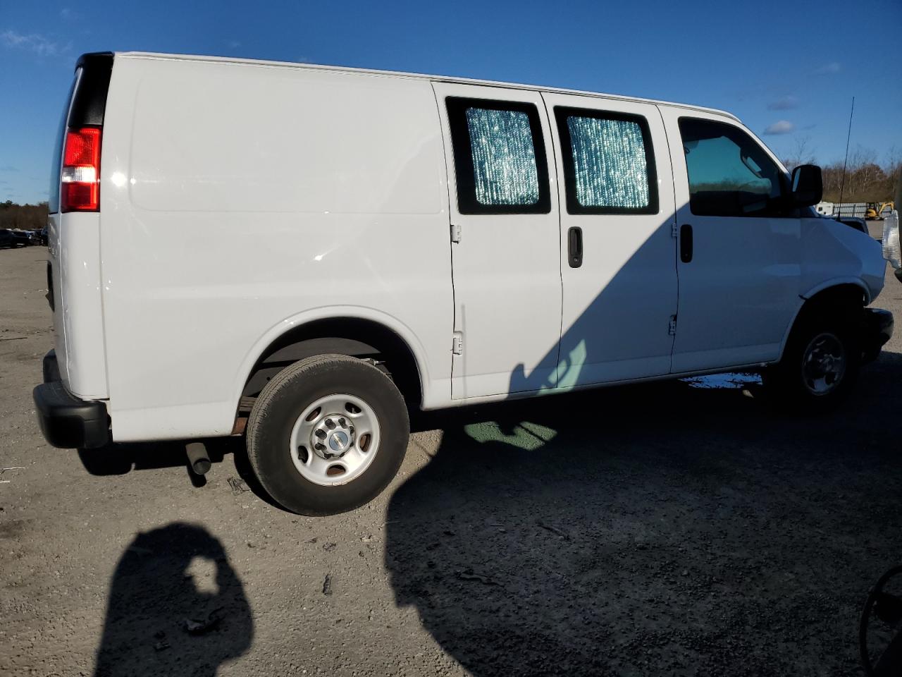 2021 Chevrolet Express G2500 VIN: 1GCWGAFP9M1194365 Lot: 80131554