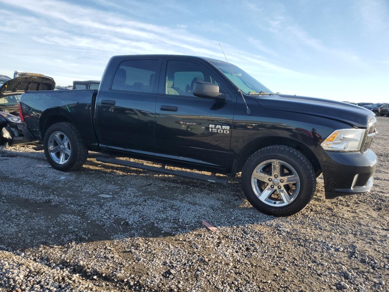 2018 Ram 1500 St VIN: 3C6RR7KG3JG203310 Lot: 82222274