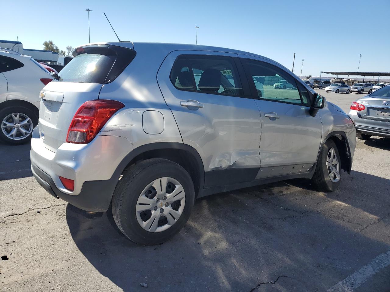 2017 Chevrolet Trax Ls VIN: KL7CJKSB9HB056746 Lot: 80917694