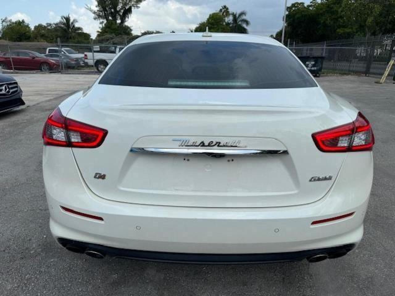 ZAM57YSAXK1318416 2019 Maserati Ghibli S