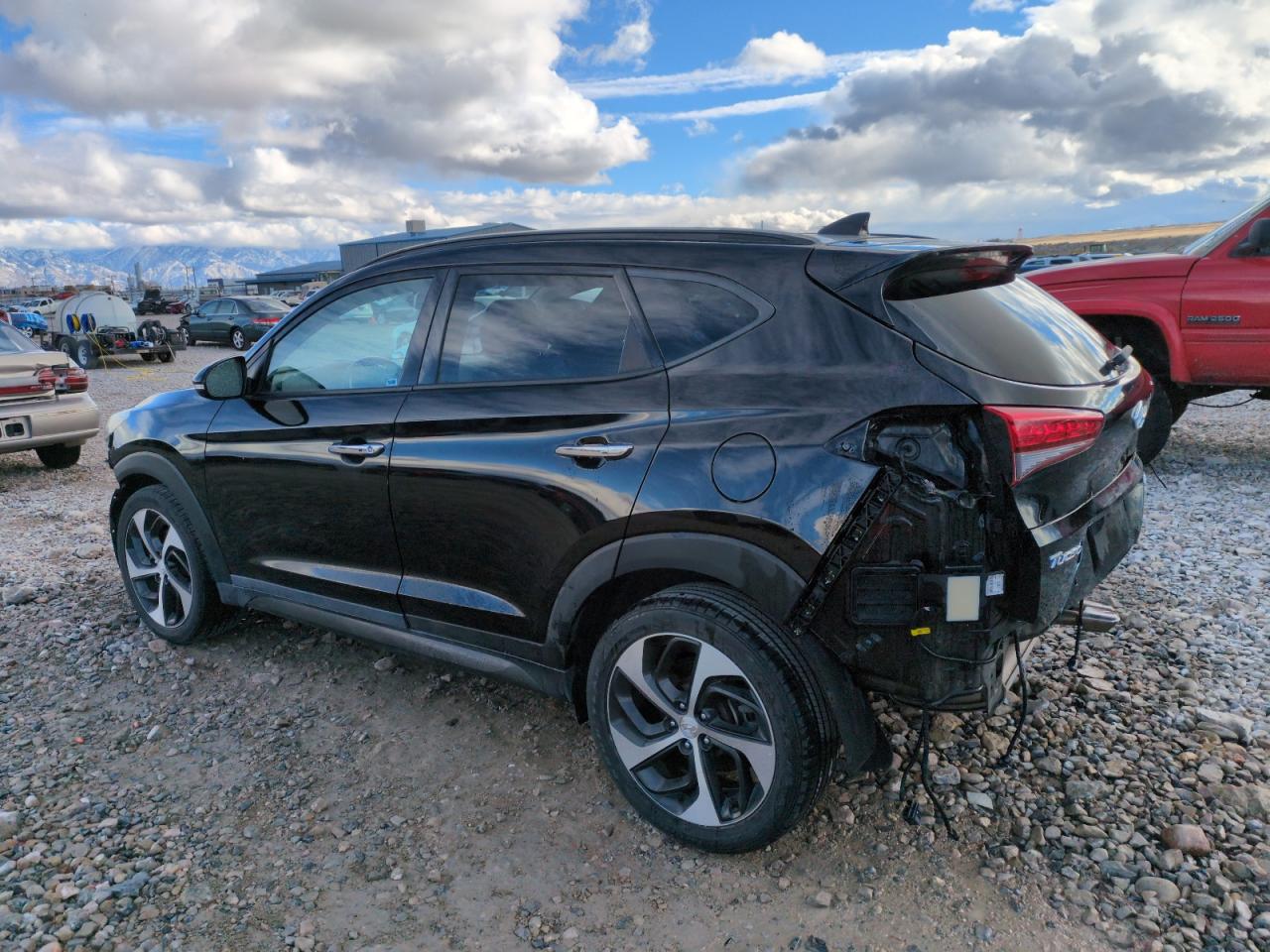 KM8J33A25GU114944 2016 Hyundai Tucson Limited