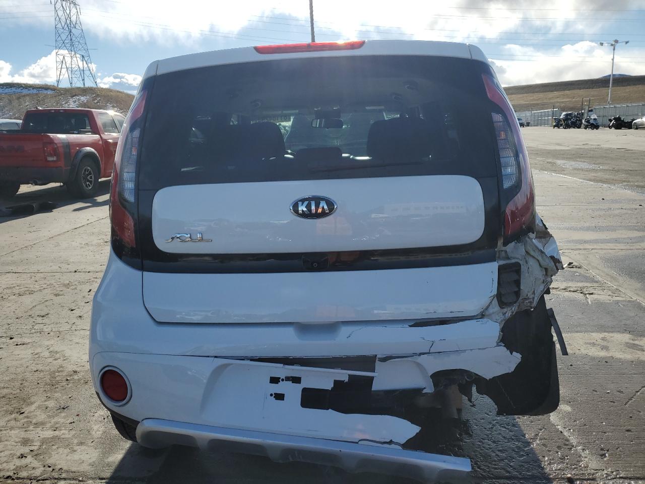 2017 Kia Soul + VIN: KNDJP3A51H7446866 Lot: 81184294