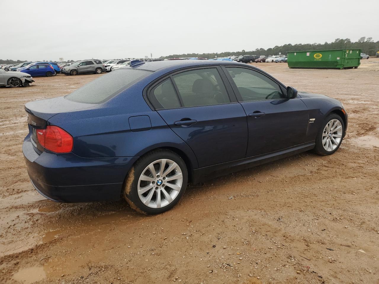 WBAPK7C57BF086669 2011 BMW 328 Xi