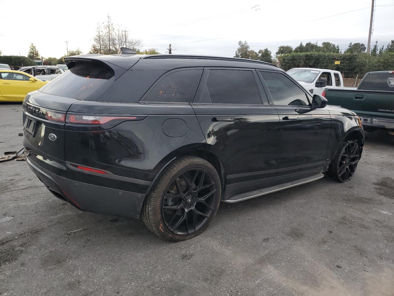 SALYL2RX4JA752701 2018 Land Rover Range Rover Velar R-Dynamic Se