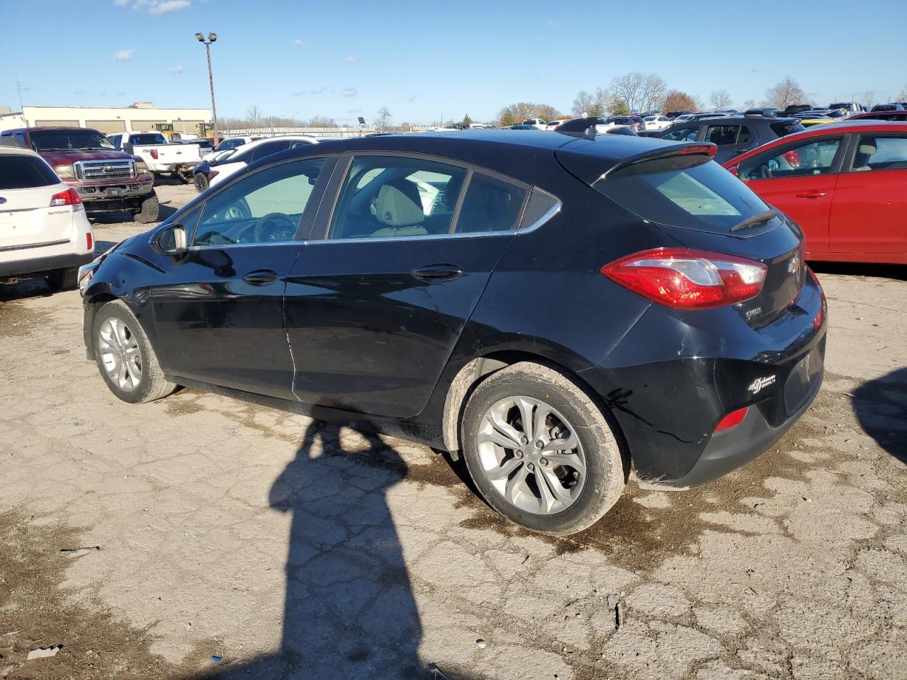 2019 Chevrolet Cruze Lt VIN: 3G1BE6SM6KS556038 Lot: 81300924