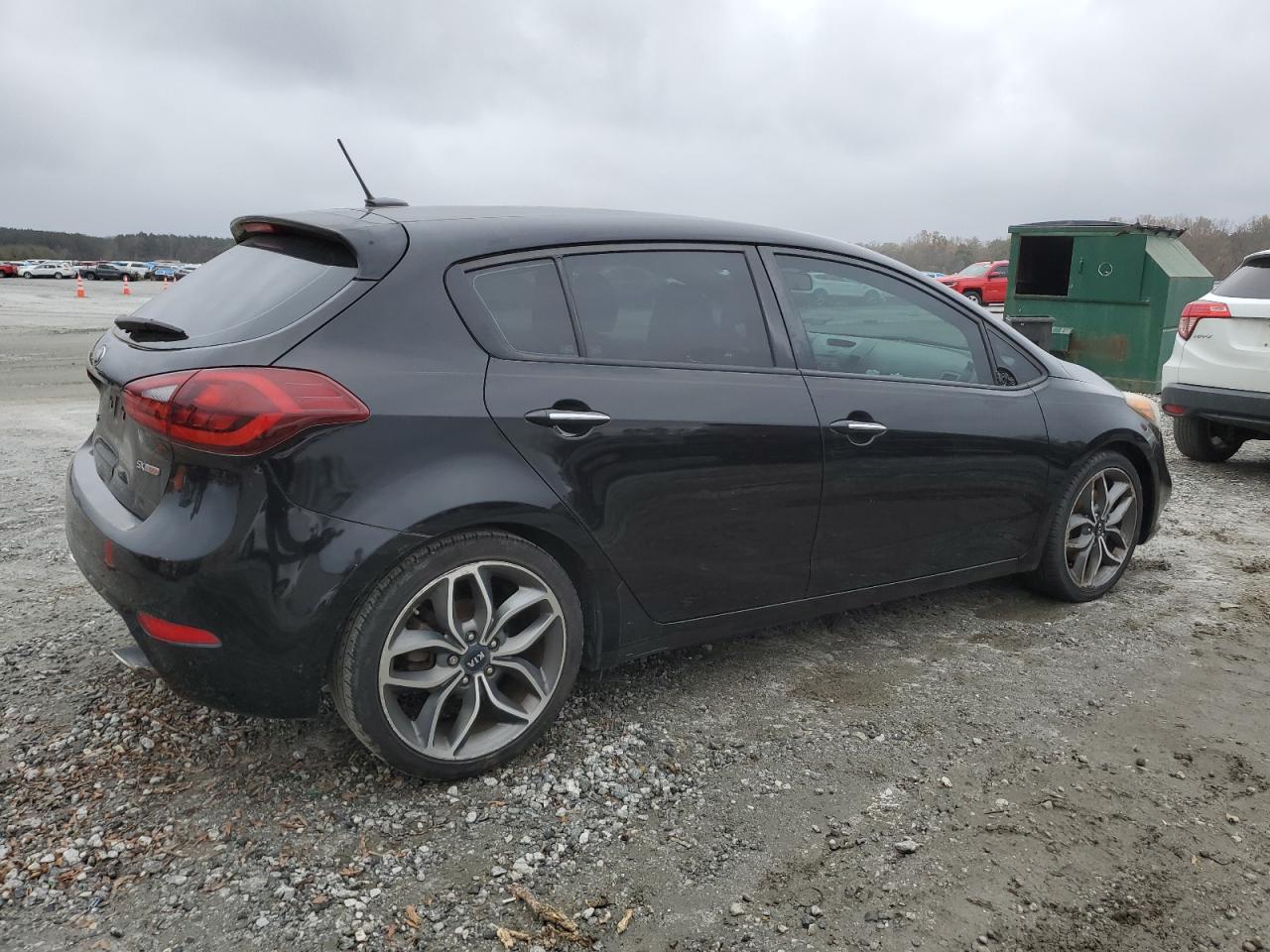 KNAFZ5A35G5546227 2016 Kia Forte Sx