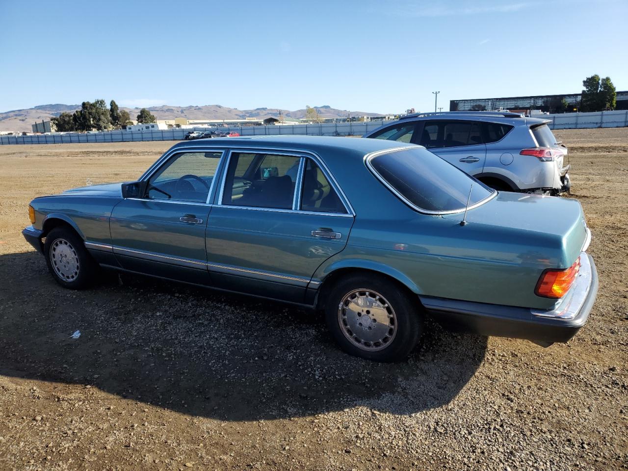 1989 Mercedes-Benz 420 Sel VIN: WDBCA35EXKA489275 Lot: 81286284