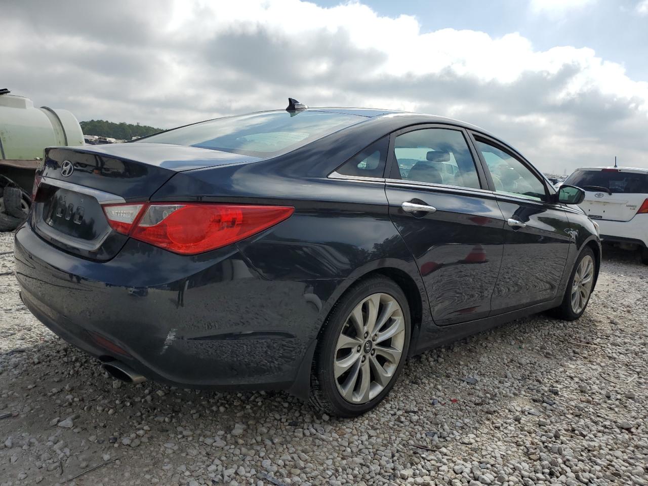 2013 Hyundai Sonata Se VIN: 5NPEC4AC1DH737357 Lot: 80070504