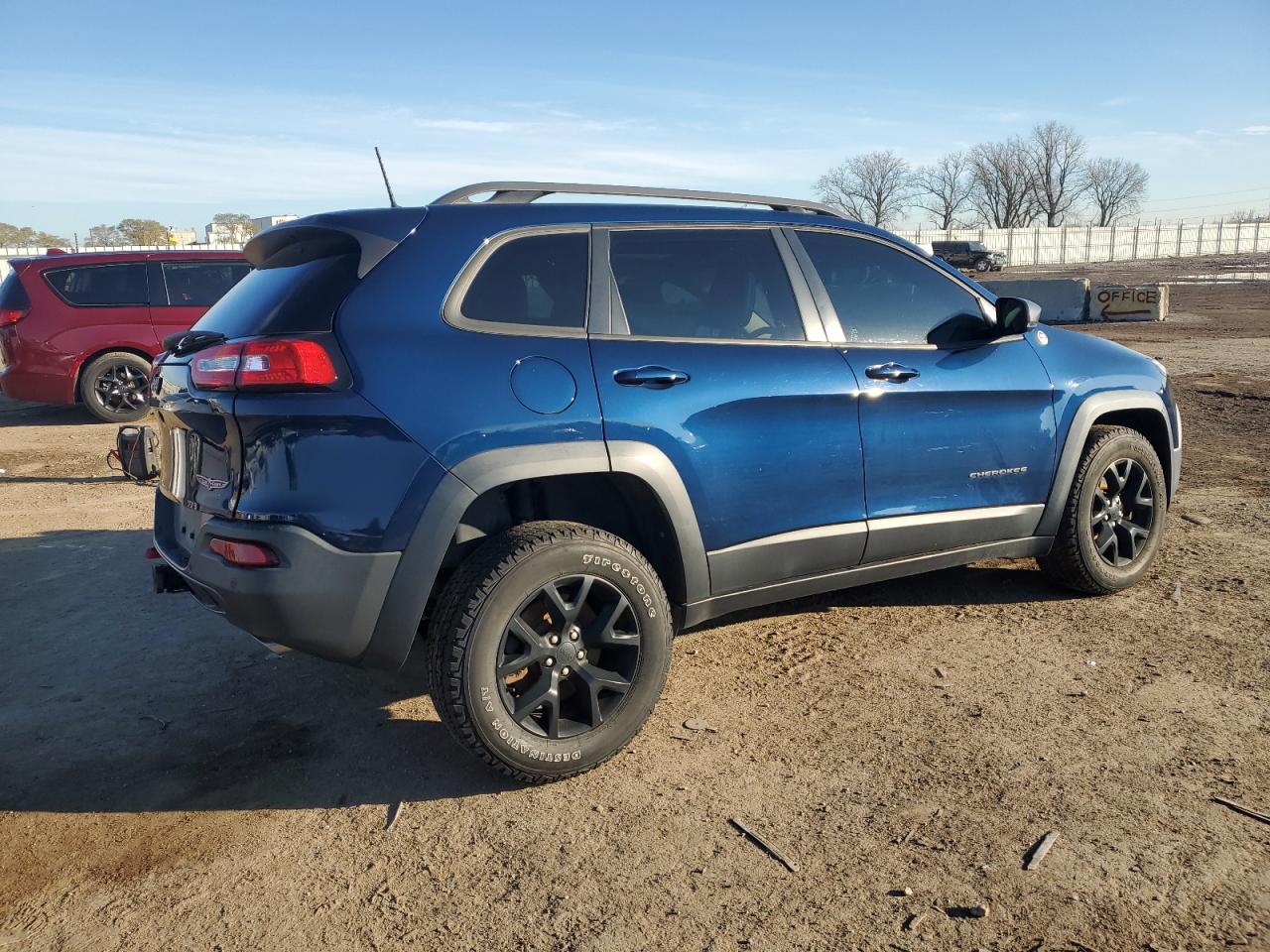 2018 Jeep Cherokee Trailhawk VIN: 1C4PJMBX6JD579745 Lot: 79818114