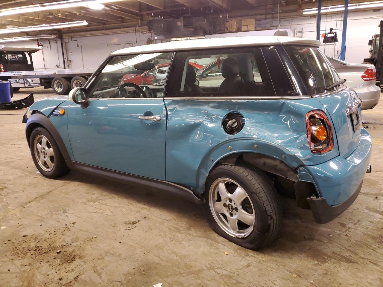 2009 Mini Cooper VIN: WMWMF33549TW79157 Lot: 82025384