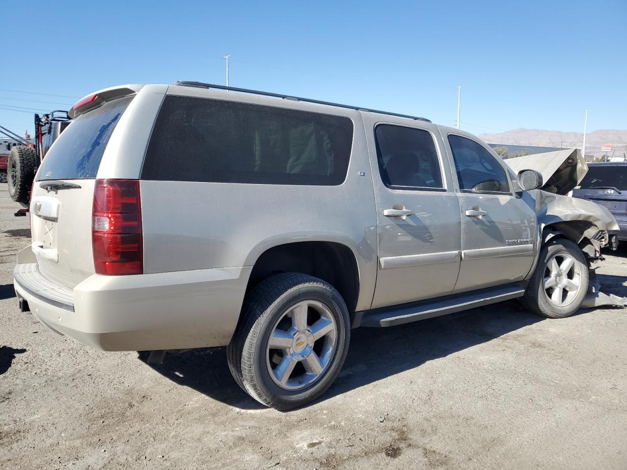 2008 Chevrolet Suburban C1500 Ls VIN: 1GNFC16J38J219328 Lot: 80967204