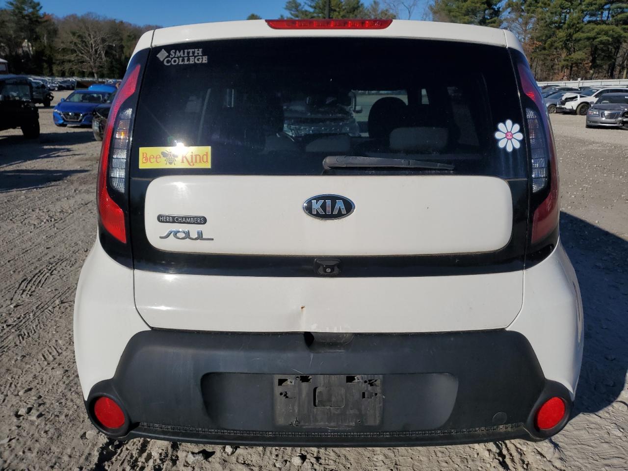 2015 Kia Soul + VIN: KNDJP3A57F7204600 Lot: 81170804