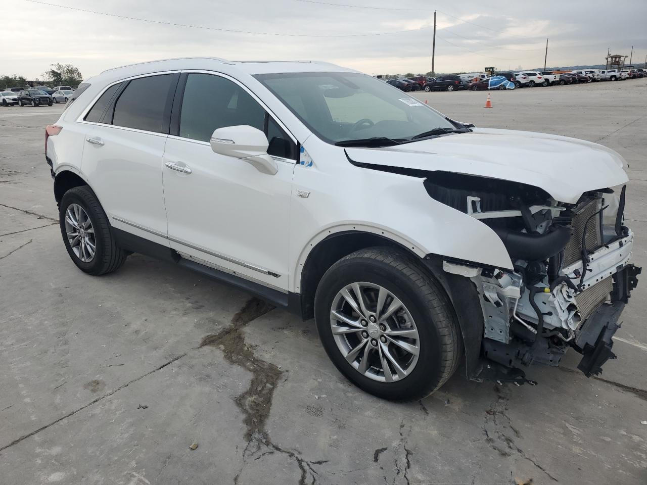 1GYKNDRS8MZ143697 2021 Cadillac Xt5 Premium Luxury