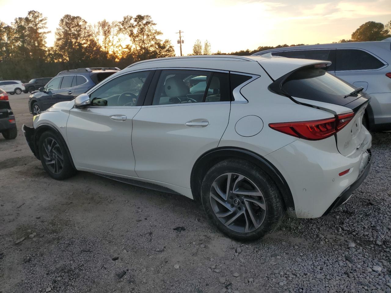 2018 Infiniti Qx30 Base VIN: SJKCH5CP1JA045047 Lot: 80106464