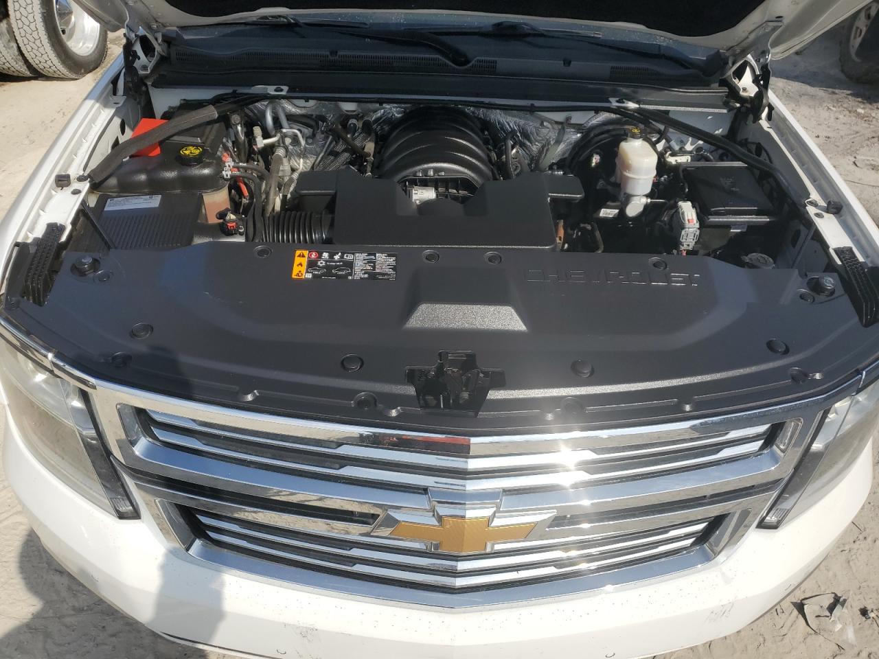 2018 Chevrolet Suburban K1500 Premier VIN: 1GNSKJKC0JR177670 Lot: 80246404