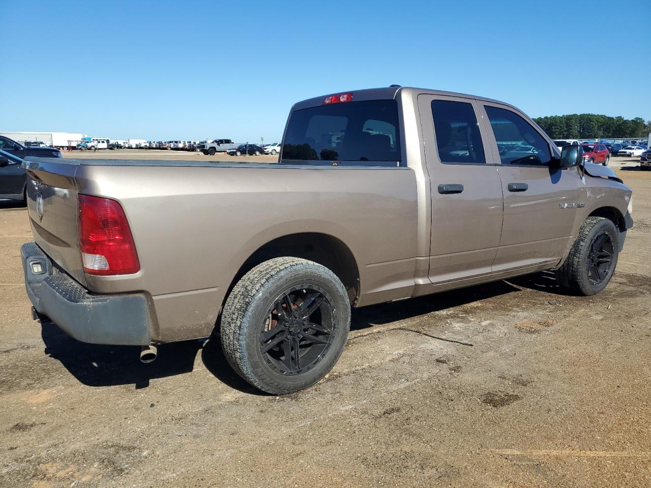 2010 Dodge Ram 1500 VIN: 1D7RB1GTXAS247402 Lot: 81180424