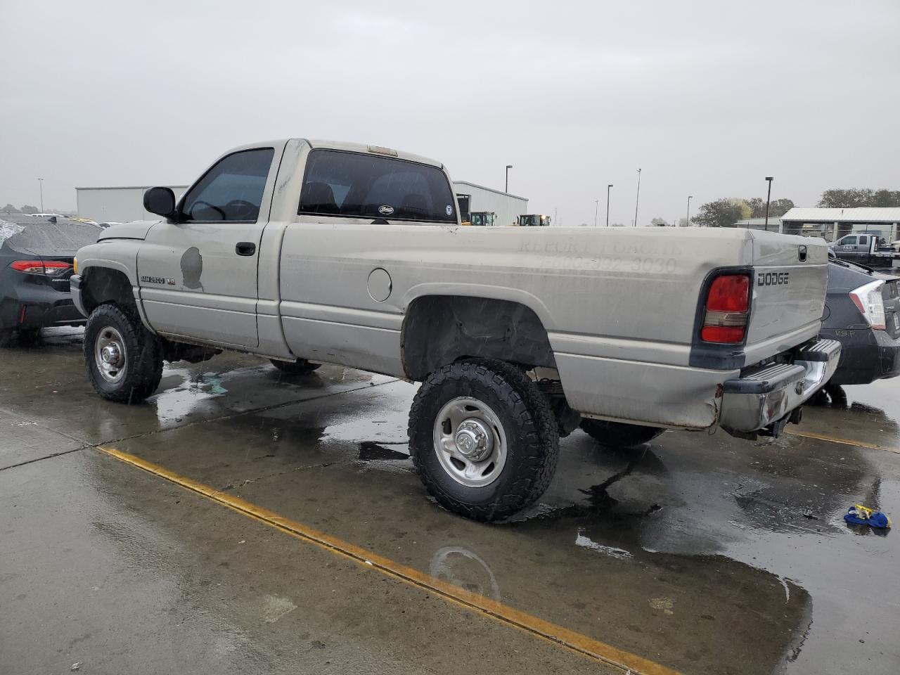 3B7KF26ZXXM572323 1999 Dodge Ram 2500