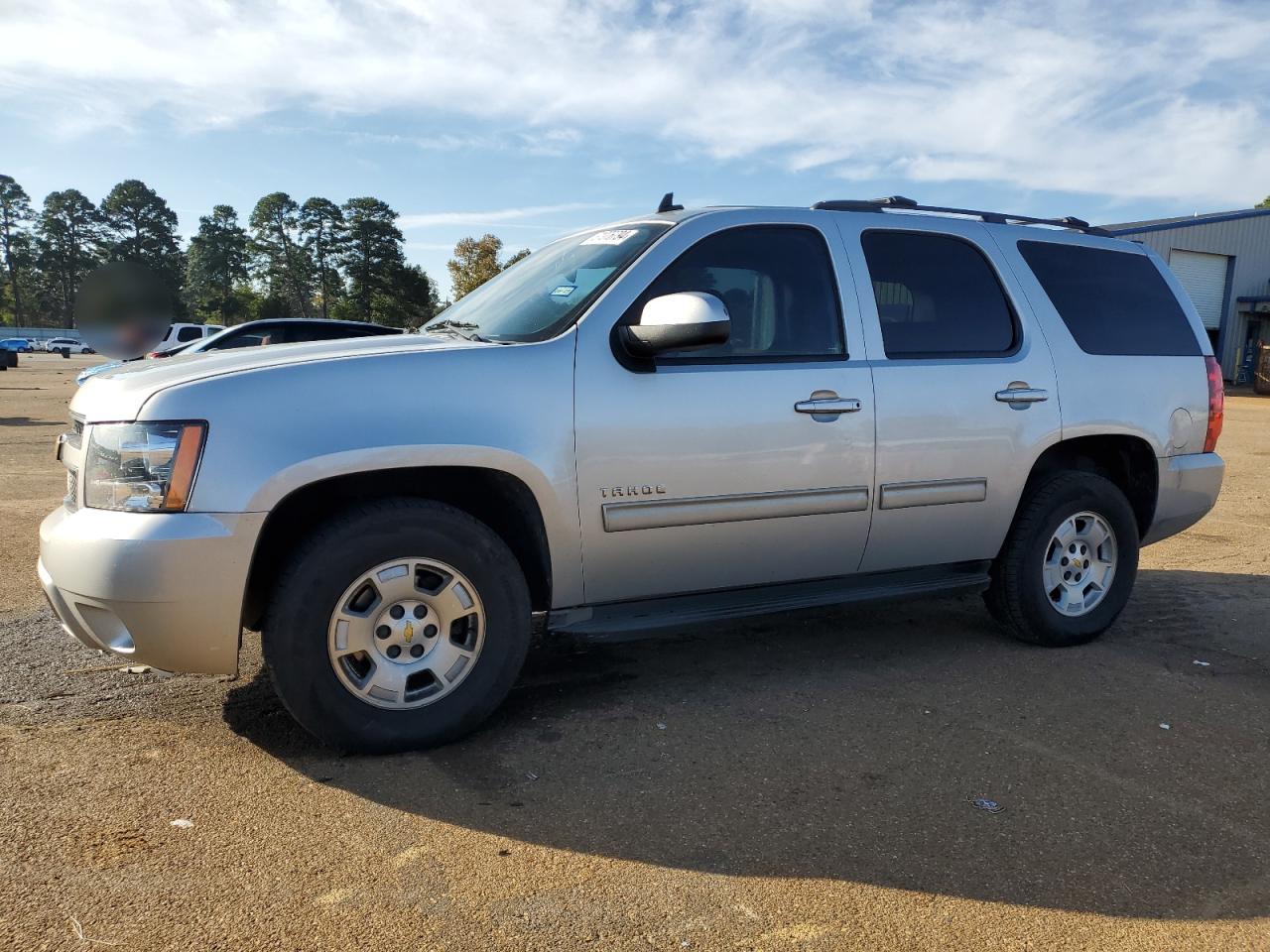 2011 Chevrolet Tahoe C1500 Ls VIN: 1GNSCAE06BR374455 Lot: 81076794