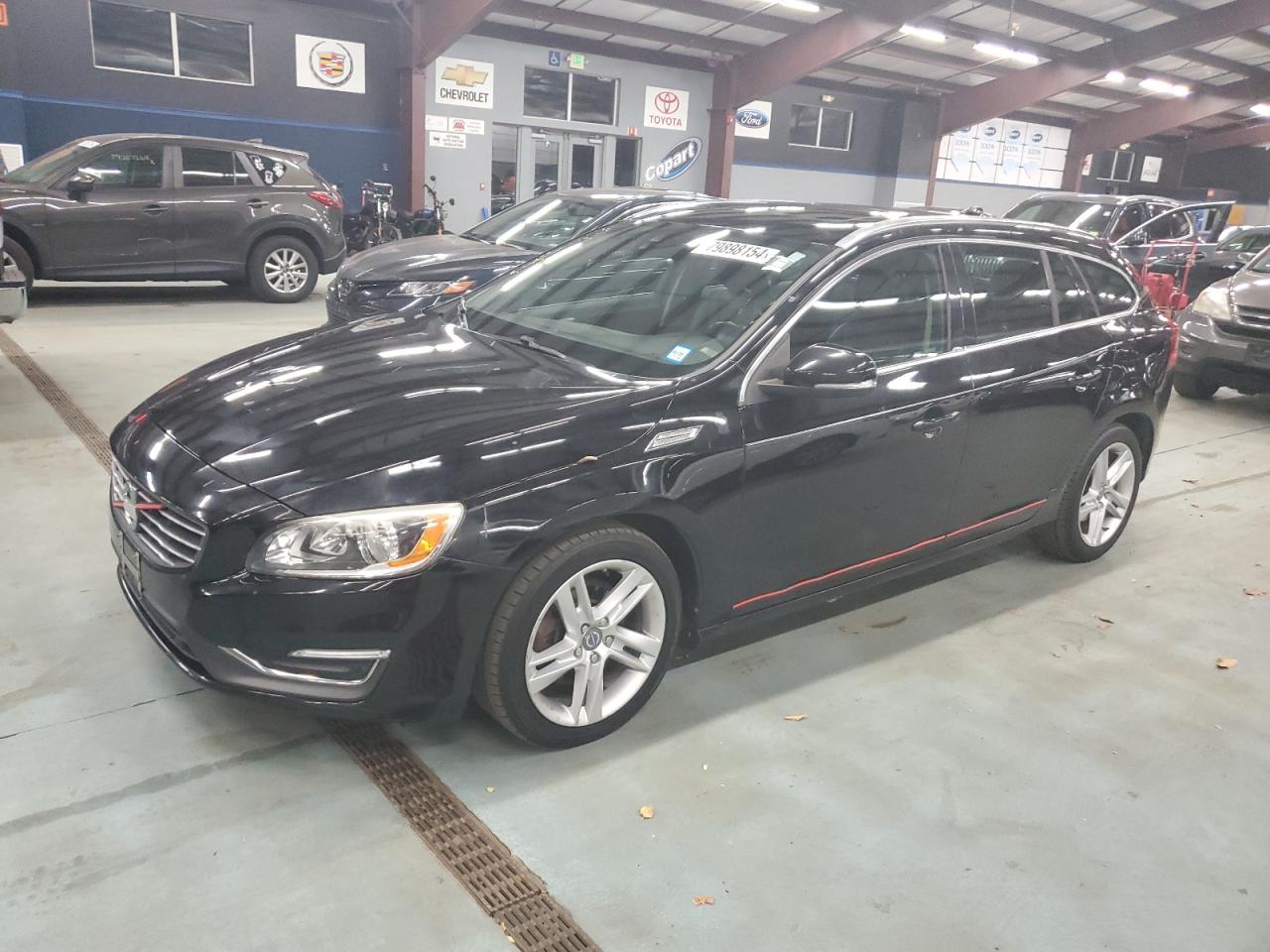 YV140MEK4F1217700 2015 Volvo V60 Premier