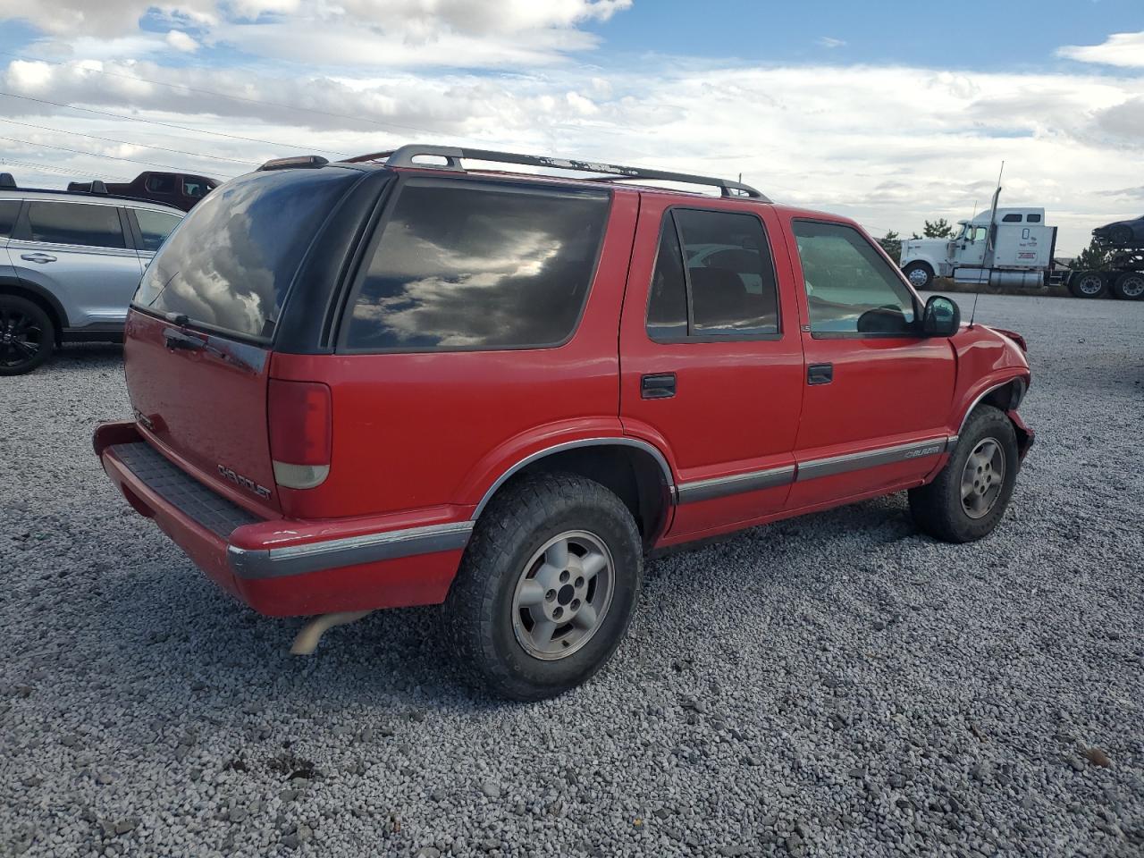 1GNDT13W7T2138892 1996 Chevrolet Blazer