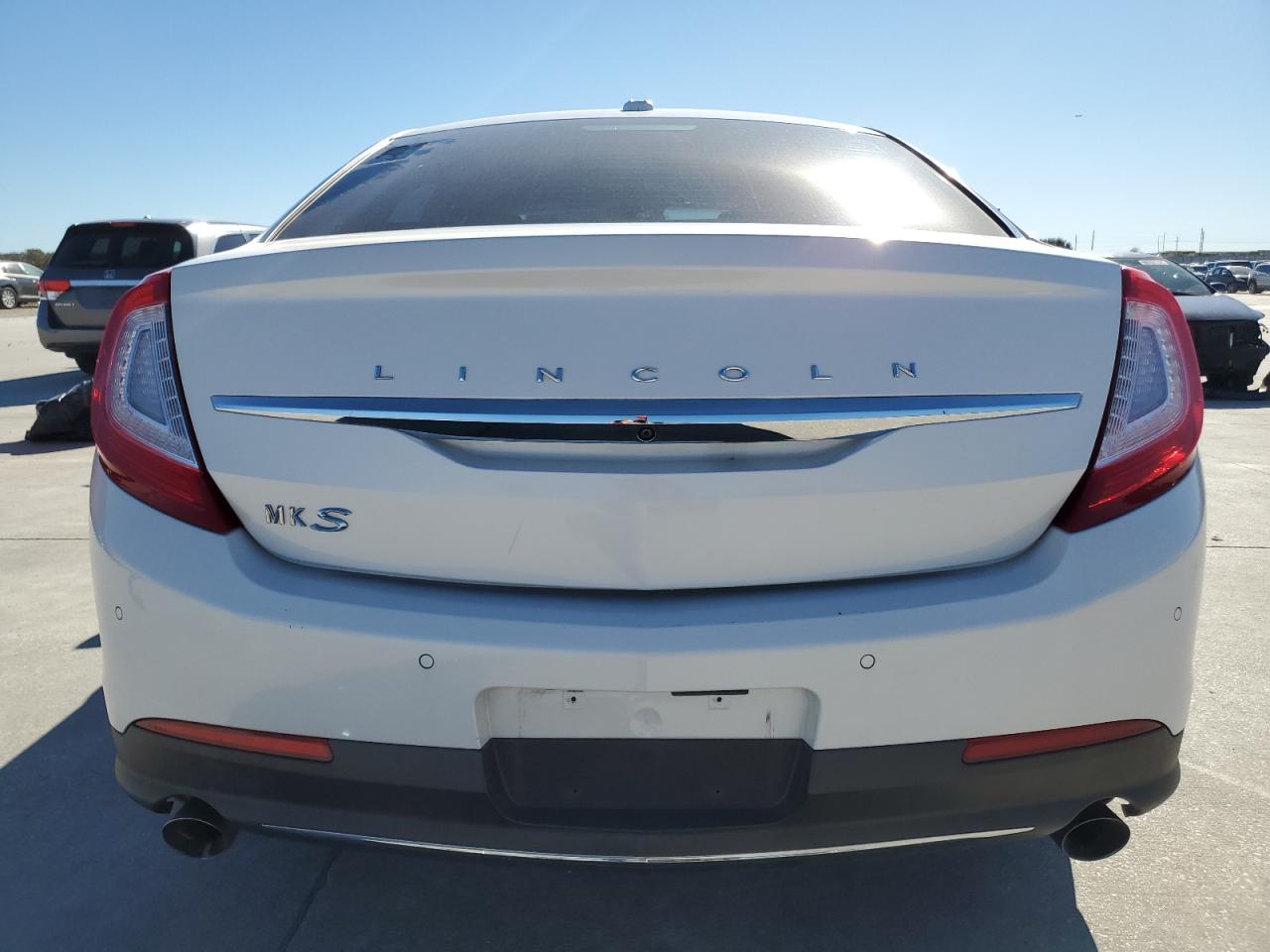 1LNHL9DK1GG601845 2016 Lincoln Mks