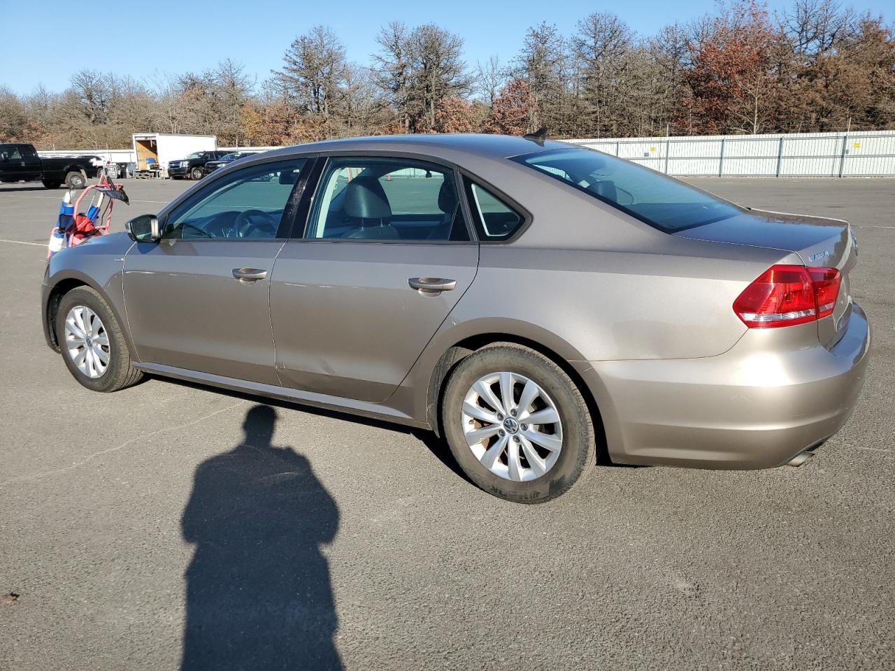 1VWAT7A34FC032404 2015 Volkswagen Passat S