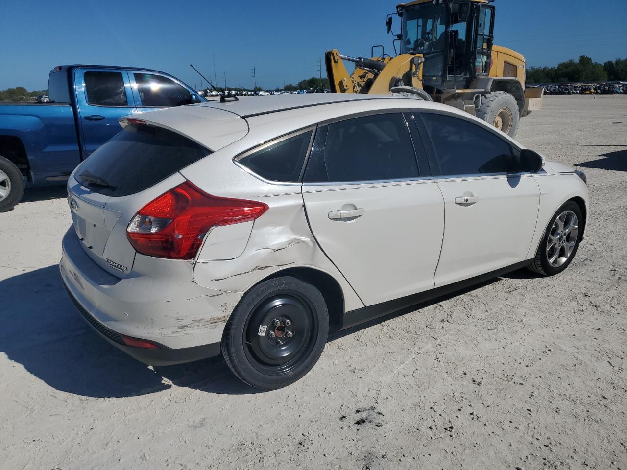 2013 Ford Focus Titanium VIN: 1FADP3N23DL379420 Lot: 81277084