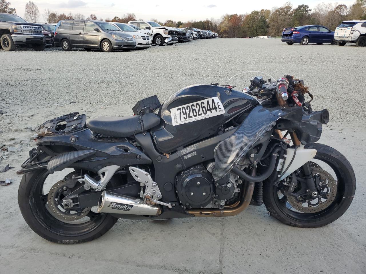 2011 Suzuki Gsx1300 R VIN: JS1GX72AXB2102836 Lot: 79262644