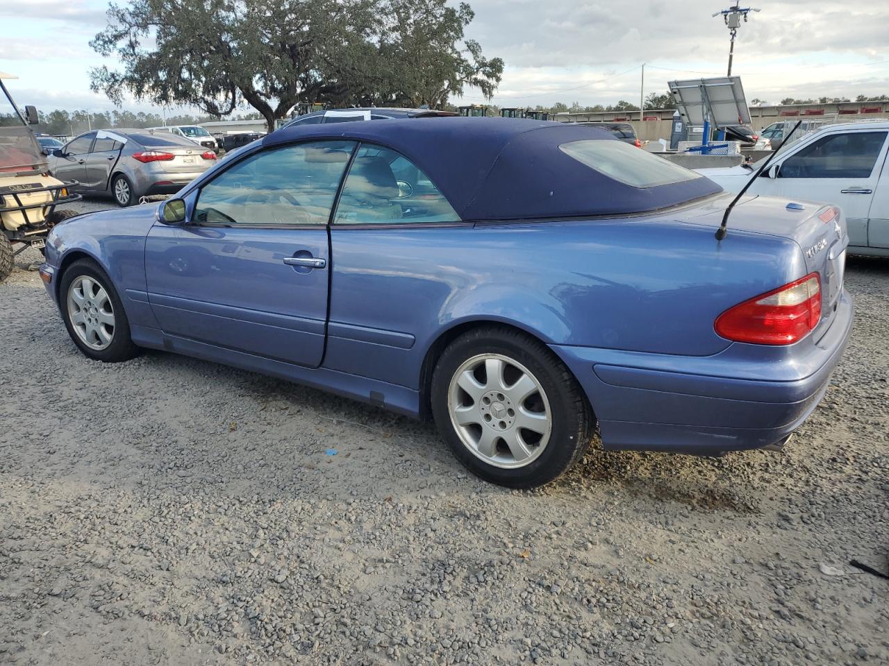 2001 Mercedes-Benz Clk 320 VIN: WDBLK65G01T072153 Lot: 80284874